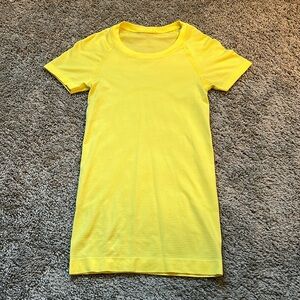 Lululemon swiftly tech